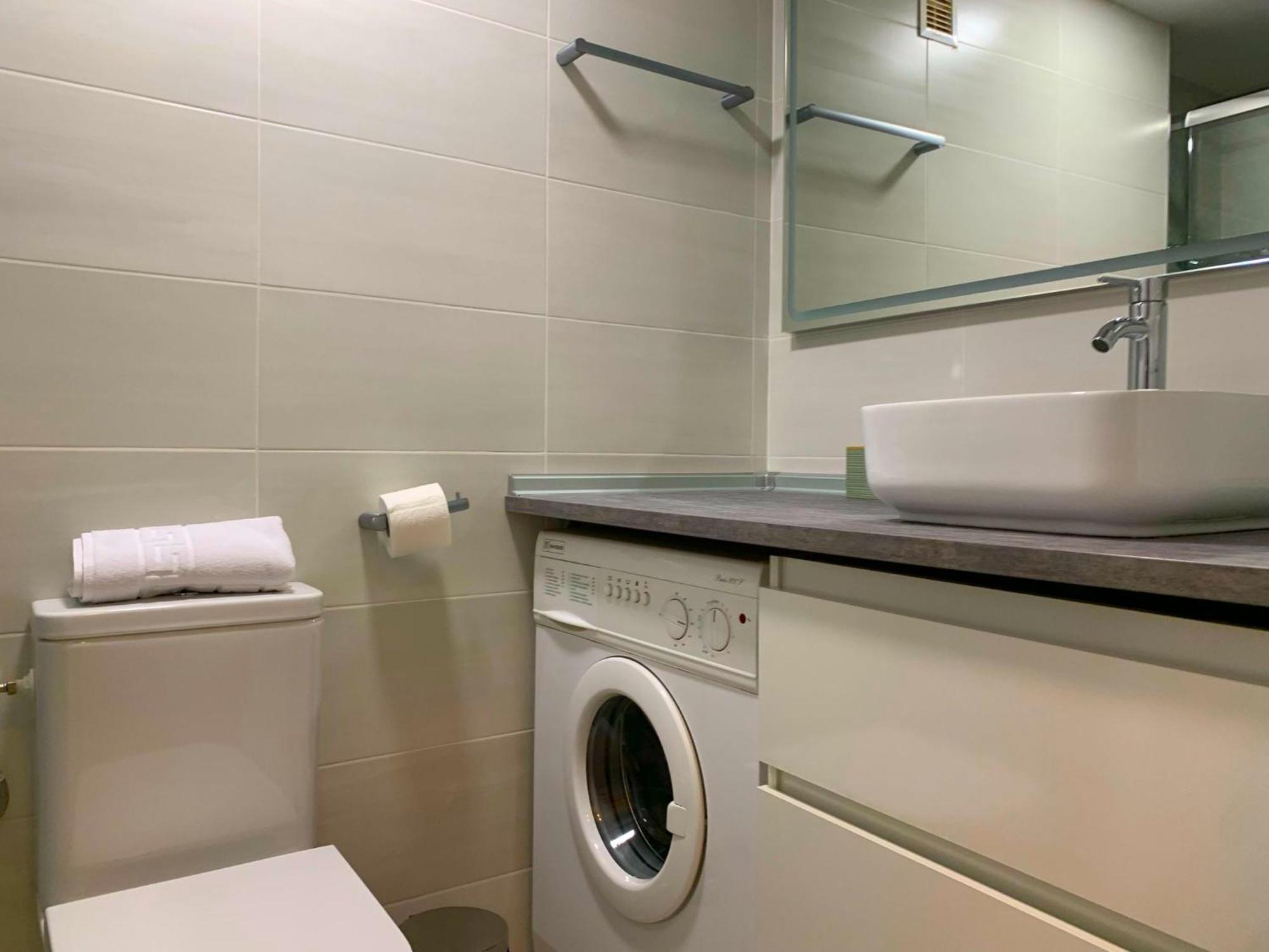 El Nuevo Corazon De Triana Next Feria Renovado Febrero 2025 Apartman Sevilla Kültér fotó